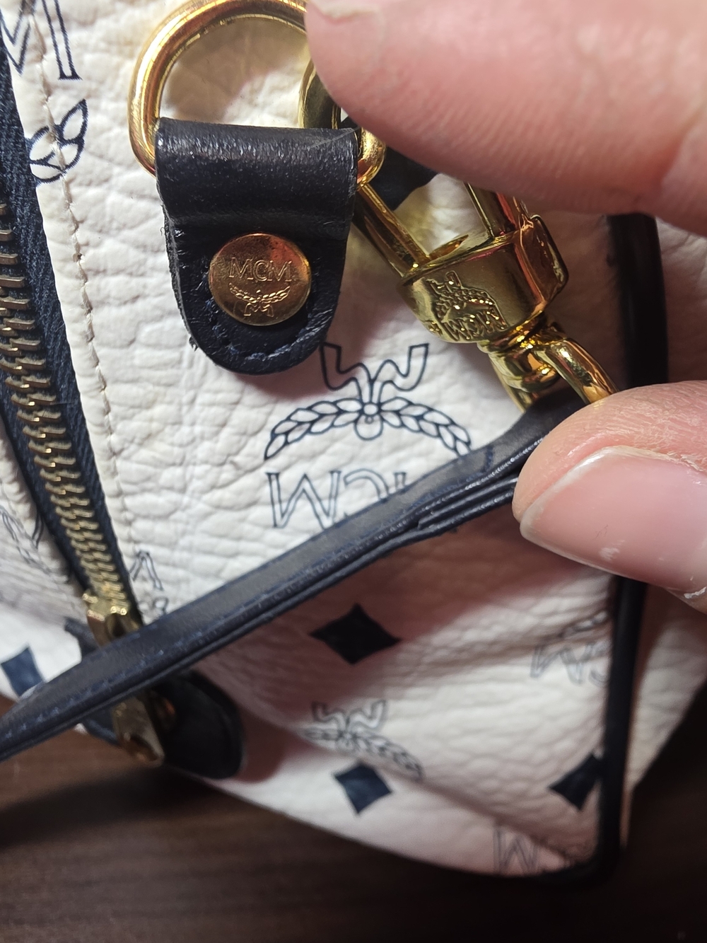 MCM White & Blue Visetos Boston Bag with Gold Hardware - Picture 6 of 16